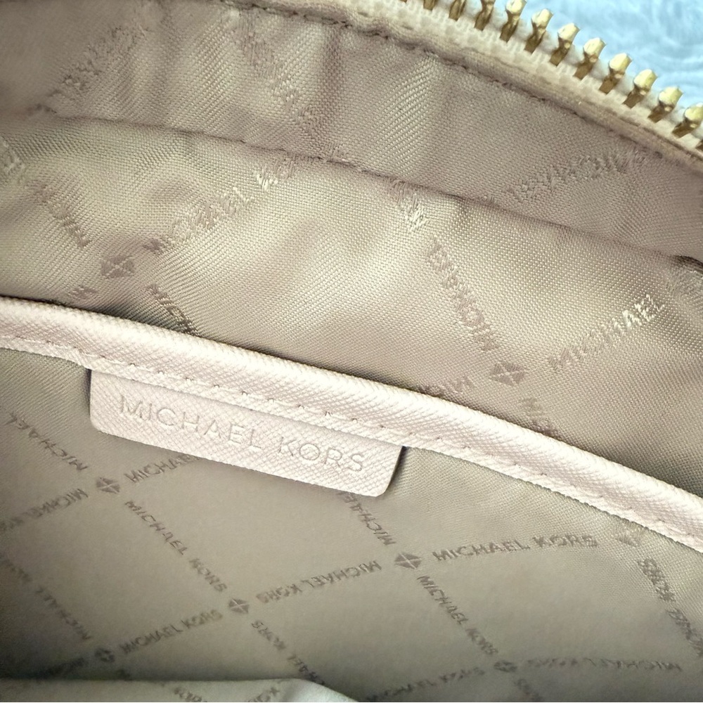 Michael Kors Jet Set Crossbody Logo Vanilla Pink - Picture 5 of 12